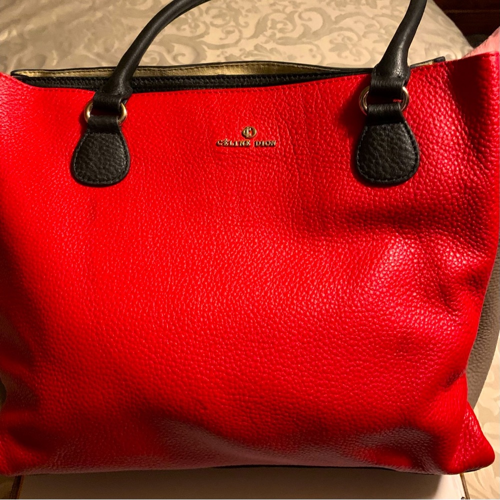 Celine Dion large tote. Tricolored in red,taupe and black.
